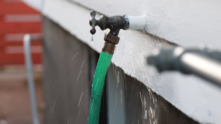Best Siding for Commercial Buildings  in Port Clinton, OH
